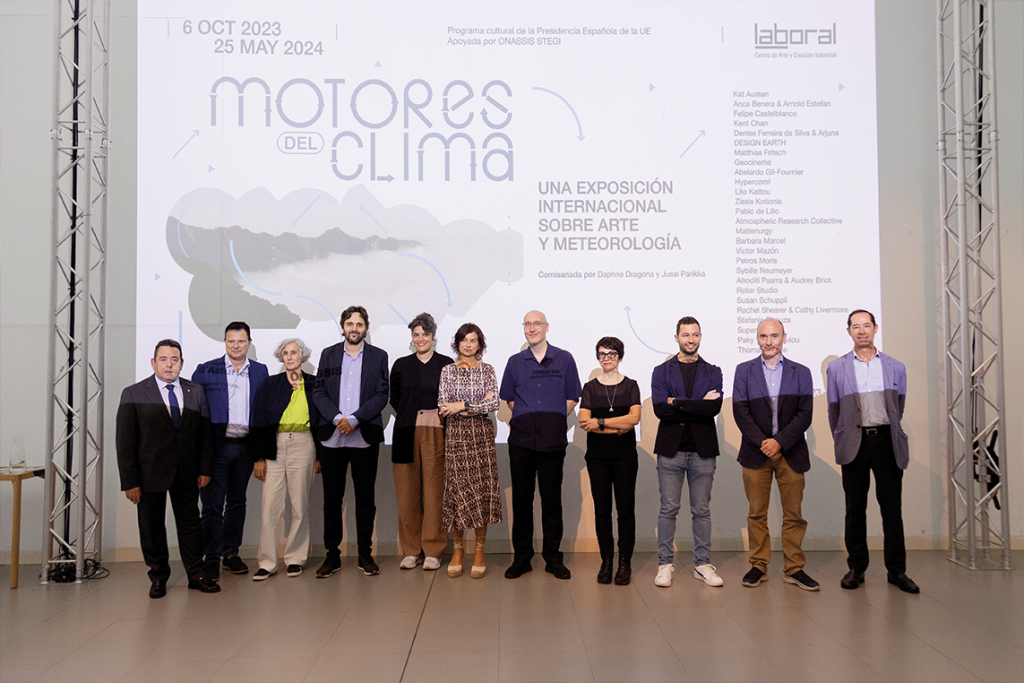 La Exposición Motores del Clima aborda el cambio climático desde la poesía, la tecnología y las ciencias ambientales.